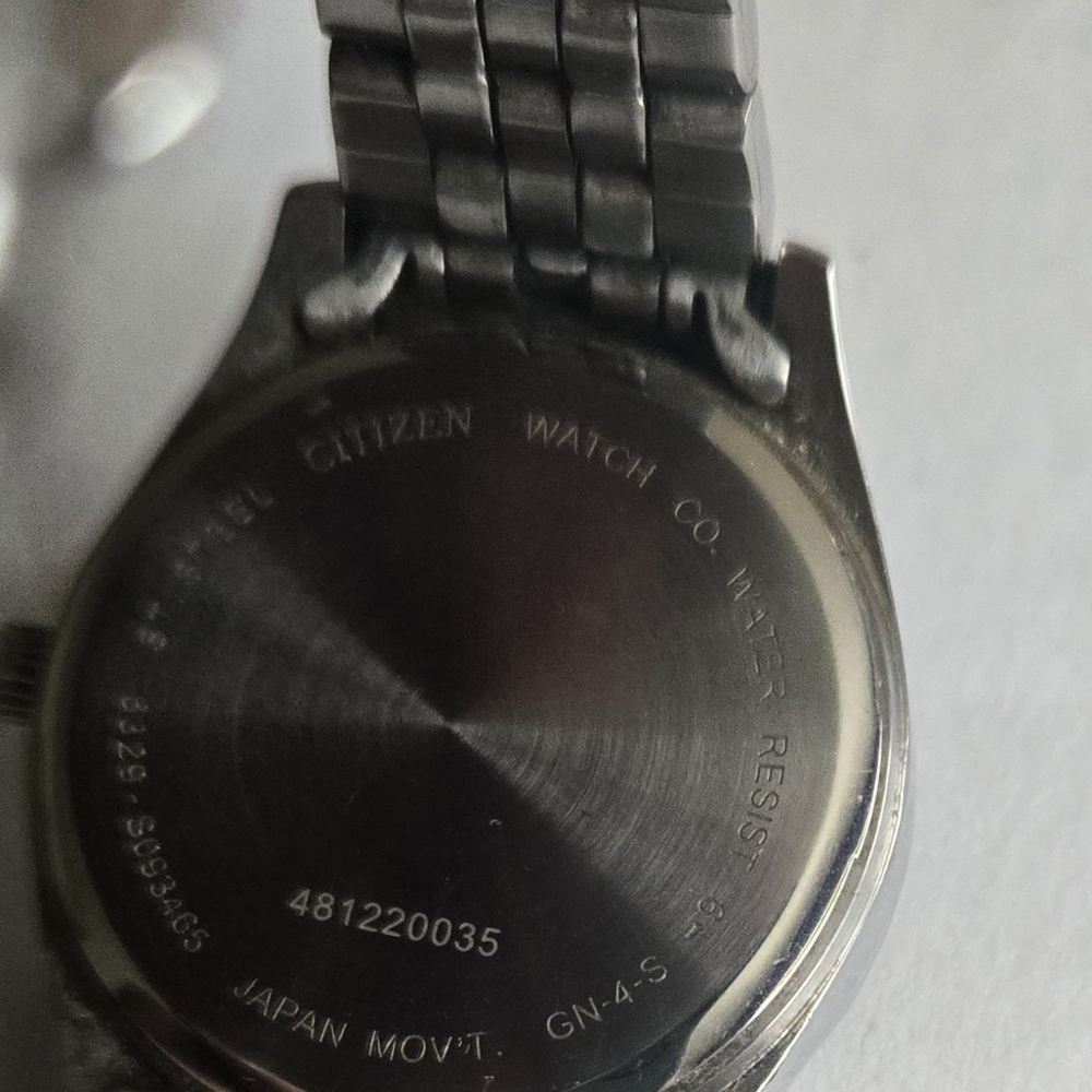 Watch - Picture 4 of 4